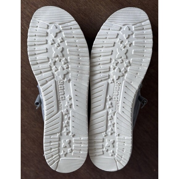 Men’s Size 13 Hey Dude Wally Stretch Canvas Iron 40022-1HO New In Box